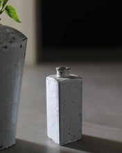 Motomu Oyama Enamel vase 6