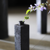 Motomu Oyama 'Kurosabi Kaki' Small black rust vase 1