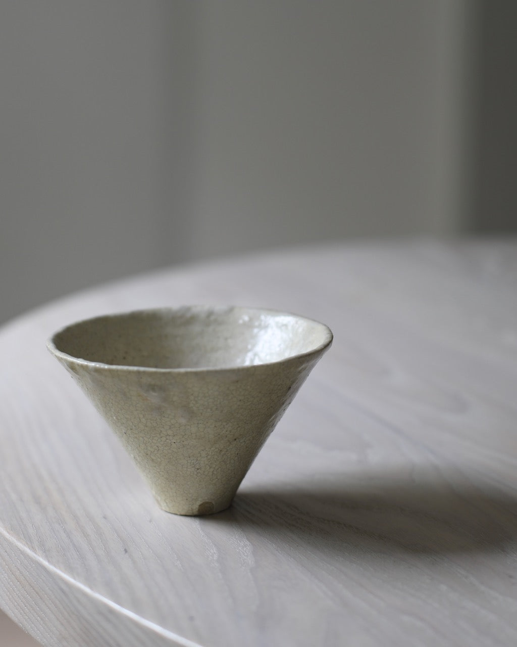 Yoko Ozawa V cup with crack eucalyptus ash glaze