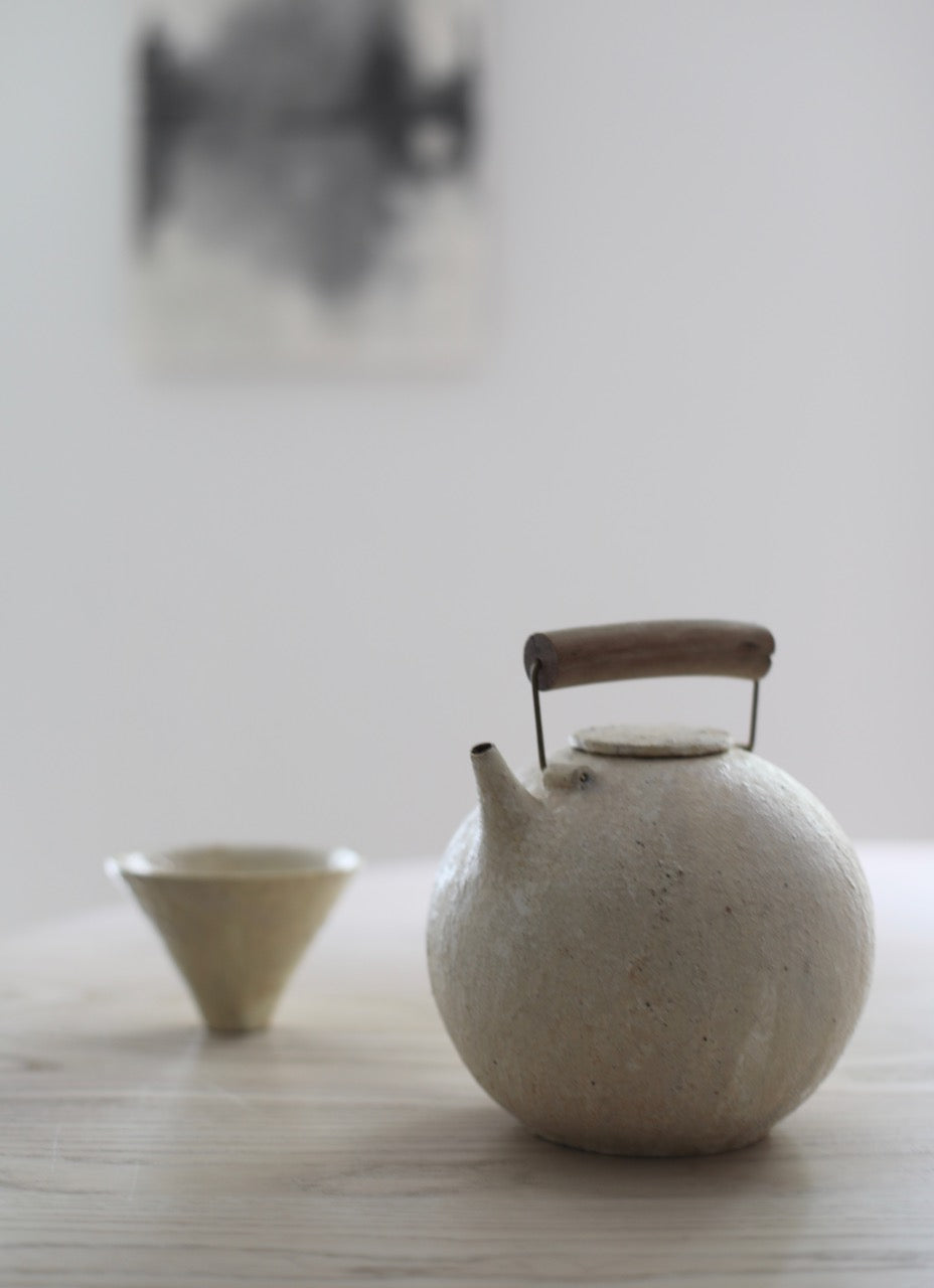 Yoko Ozawa 'Dusk' Teapot 1