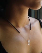 Yasuhide Ono Macrame with 18K white gold necklace with quartz pendant