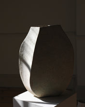 Paul Philp Sculptural vessel 16