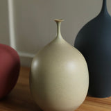 Sophie Cook 'Medium bullet eggshell stone'