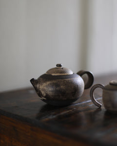 Youyou Wang Miniature teapot 23