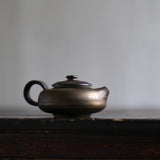 Youyou Wang Miniature teapot 9
