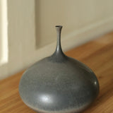 Sophie Cook 'Medium squat pod eggshell graphite'