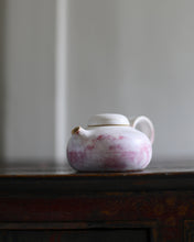 Youyou Wang Miniature teapot 10