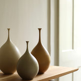 Sophie Cook 'Medium pod eggshell rust'