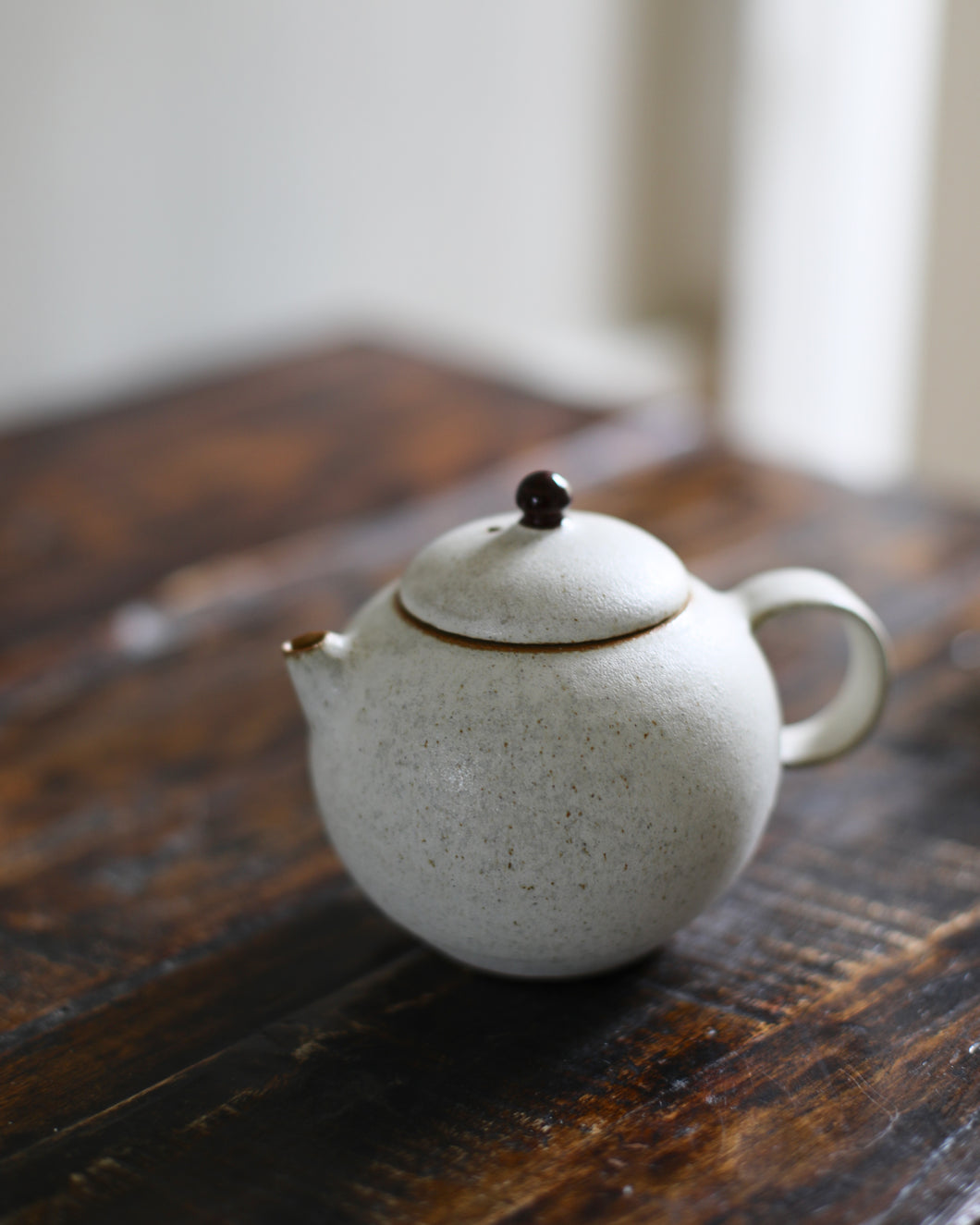Youyou Wang Miniature teapot 19