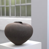 Emelie Abrahamsson 'Curve Vessel III'