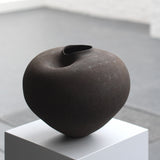 Emelie Abrahamsson 'Curve Vessel III'