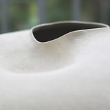 Emelie Abrahamsson 'Curve Vessel II'