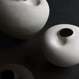 Emelie Abrahamsson 'Curve Vessel I'
