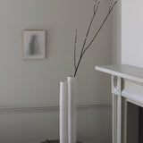 Junsuke Inatomi Elongated vase 7