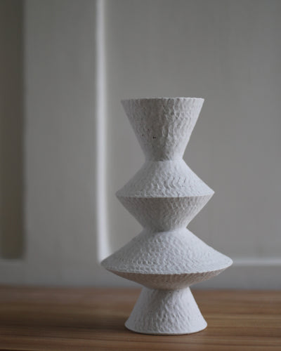 Kiho Kang Sculptural Vase 16