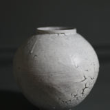 Annette Lindenberg 'Through the splitting snow' Moon jar