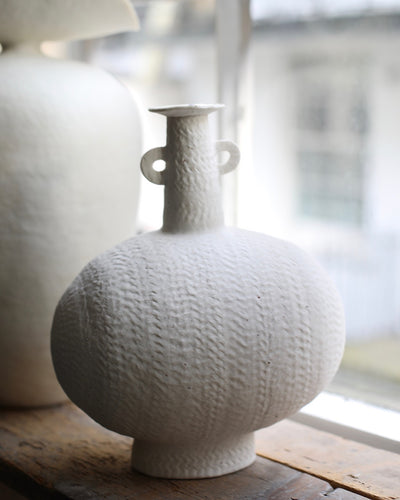 Kiho Kang Sculptural Vase 27
