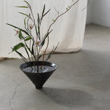 Yoko Ozawa '盃 Hai Tall Bowl II'