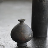 Airi Kagamihara 'Vase IV'
