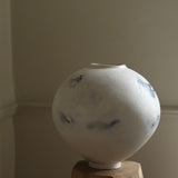 Victoria Meadows Large moon jar