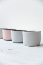 (SE) Nathalie Lautenbacher Sake Cup Pink / Grey