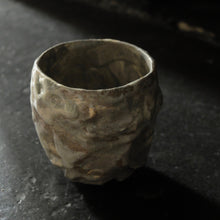 Annette Lindenberg 'Webbed glaze' yunomi cup 27
