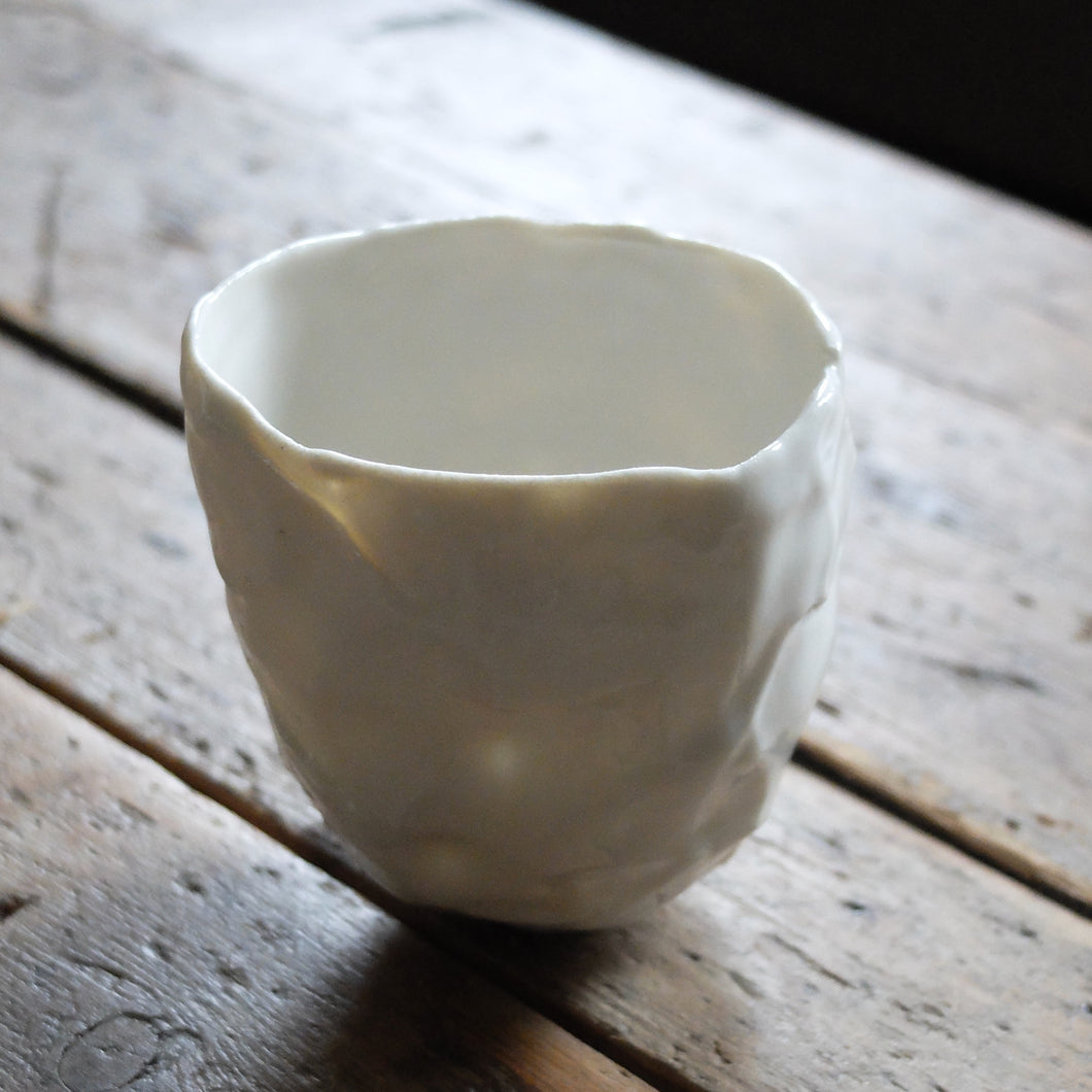 Annette Lindenberg 'simple white porcelain' yunomi 18