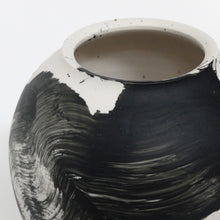 Tom Kemp Porcelain Vessel 5