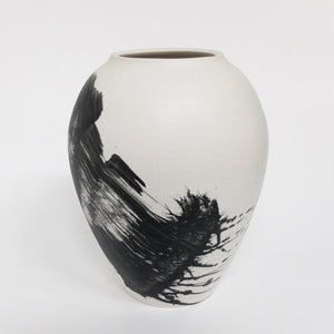 Tom Kemp Porcelain Vessel 7