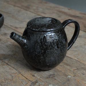 Masako Nakagami Black Teapot (3)