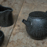 Masako Nakagami Black Teapot (2)